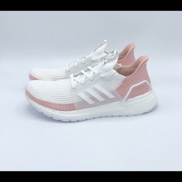 adidas Ultraboost 19 Women's Running Shoes - Picture 4 of 6